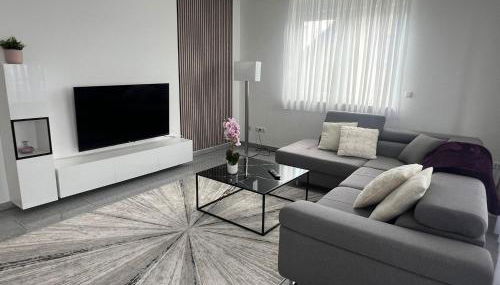 Moderne Wohnung für bis zu 8 Personen mit großem Balkon - Foto 1