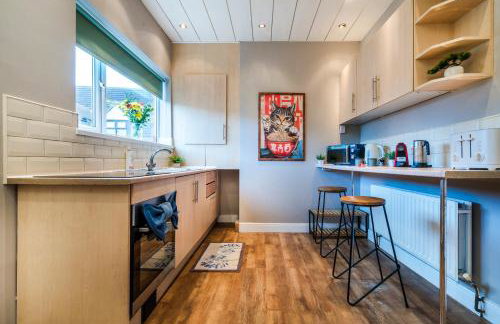 2 Bedroom House near Durham with Countryside Views - Photo 4