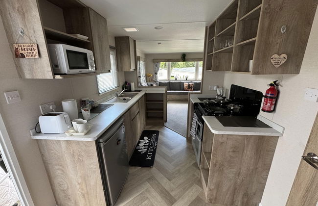 Berwick-upon-tweed - Caravan - Sleeps 6 - Parking - Foto 8