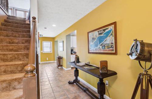 Sunset Haven - Lakeside Retreat in GOTL - Foto 33