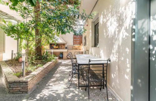 Pop Art Home - Experience Local Vibes - Photo 24