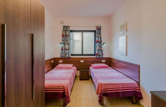 Getawaysmalta - Blue Harbour 2 Seafront 3-bedroom Apt With Large Back Terrace - Foto 2