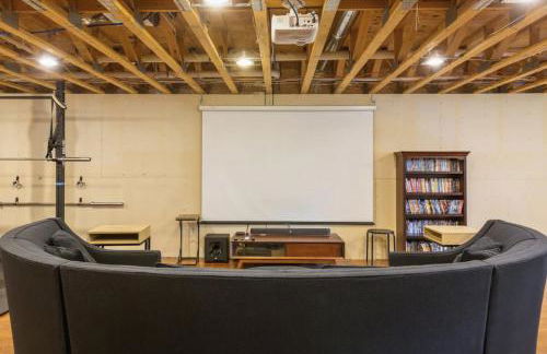 Cedar House Retreat - Photo 29