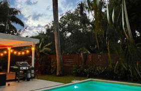 Pool! Best location! Steps to the water! Kid friendly! - Foto 11