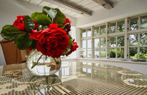 strandnahe Idylle am Meer, private Badestelle mit Strandkorb - Gutshof Ostseeblick FeWo Nr 04 - Photo 6