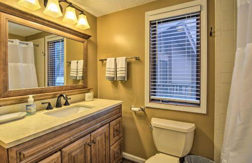 Cozy Bellaire Condo with Balcony - 3 Mi to Skiing! - Foto 22