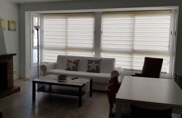 Casa cómoda y equipada para 6 en centro pueblo - Foto 2