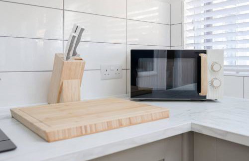 Prime Location - Southwold Gem - Sleeps 8 - Whole Cottage - Photo 16