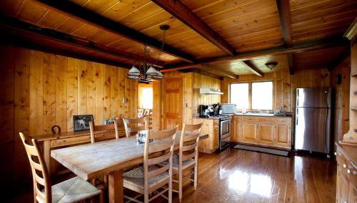 Rustic Log Cabin Rental at a Riverside Resort on the Big Hole River, Montana - Foto 1