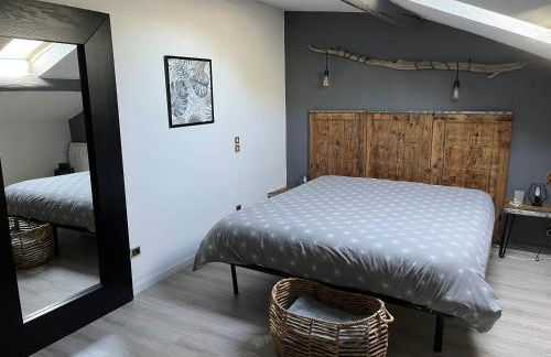 Grande terrasse CLIM parking privé SMART TV, local velos - Foto 9