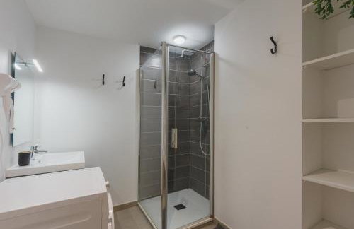 Appartement cosy hypercentre 400m de la télécabine 4-6 personnes - draps et ménage inclus - Foto 21