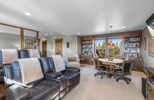 Brasada Getaway-> Privacy, Hot Tub & Theater Room! - Foto 30