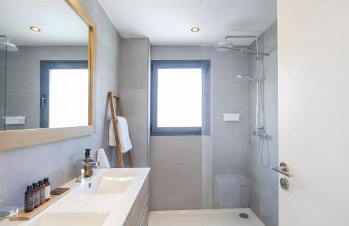 Icon Marina la Ola - Foto 18