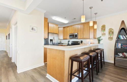 Oceanview 4BR/4BA Condo, Steps to Beach/Pool - Foto 16