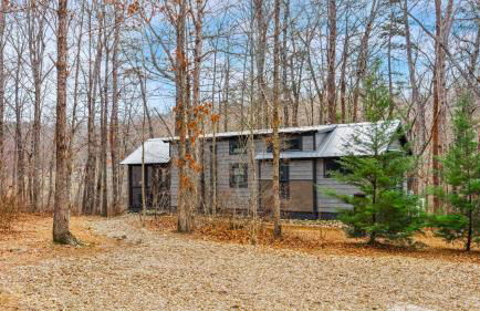 River Cabin - Fire Pit, Kayaks, Games, Dog Park - Foto 40