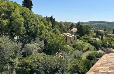 Maison de vacances La Bastide des Poètes Tour du Coridou - Foto 5