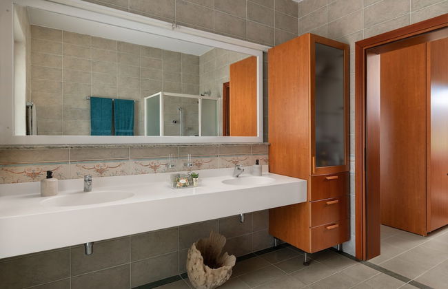 HillTop Luxury Villa - Foto 25