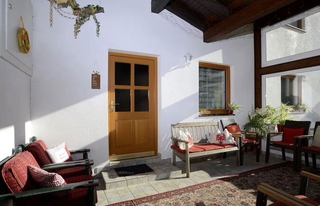 Holiday Home in Holzgau Near Snowworld Ski Area - Foto 2