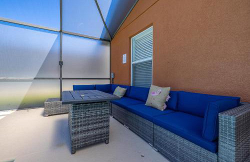 654- Newly Renovated Fabulous 4-Bedroom Pool Home in Watersong Resort, Game Room, Theater Room and More - Foto 54