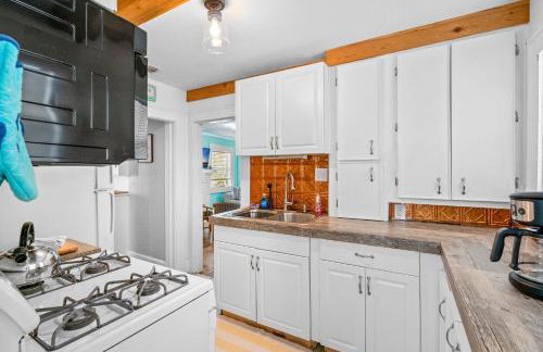 The Pineapple Bungalow St Pete - Foto 13