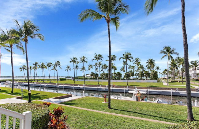 Waterfront Luxury Villa With Sunset Views And Boat Slip 3 Bedroom Townhouse by RedAwning - Foto 28