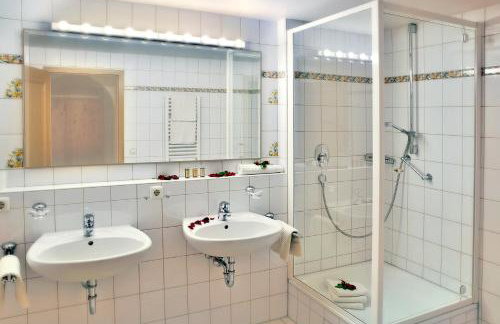 Marie-Theres - Foto 24