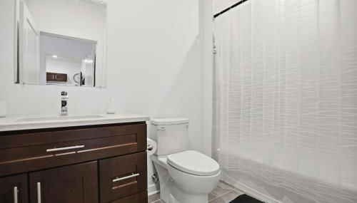 Comfortable updated 1BR in Fairmount Square - Foto 2