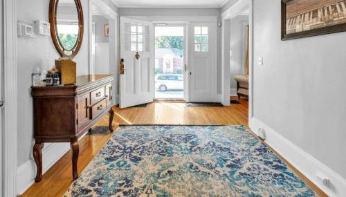 Massive 6 bedroom home with a Pool - Foto 5