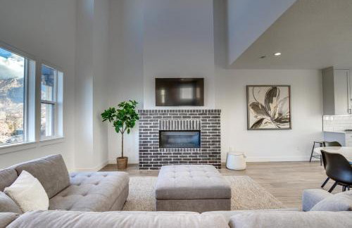 Modern Downtown Provo Townhome with Balcony! - Foto 4