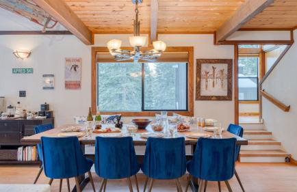 In Northstar Ski Resort! Game Room, Family-friendly Dakine Haus by Avantstay - Photo 6