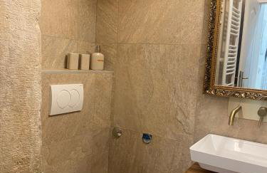 Diokletian's Golden Nest - Photo 10