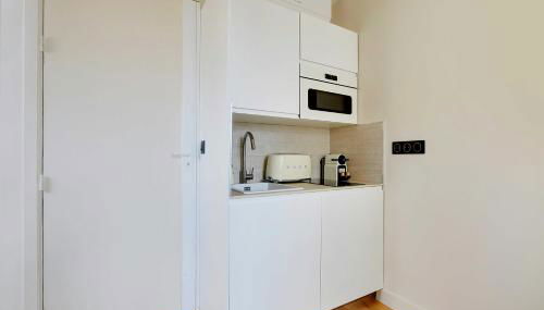 Apt a c 1BR 2P - Saint-Lazare Les Champs Elysée - Foto 3