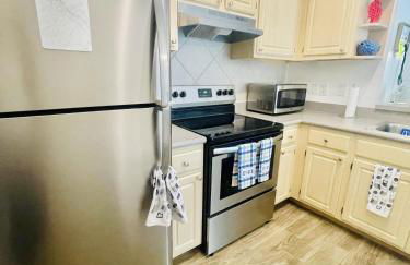 Cozy Condo Minutes Away From Disney - Foto 18