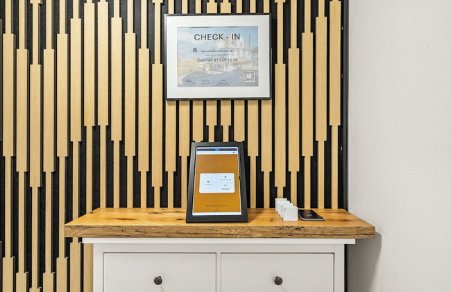 BERG&BERG APARTMENTS-Spiez Self Check-In - Foto 2