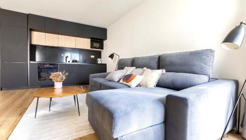 MIRA Living - Photo 2