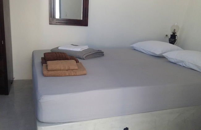 Charming 1705 Castle House in Pirgos Kallistis, Greece - Photo 2