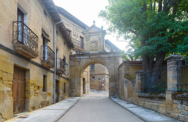 Tour durch Laguardia + Besuch eines Weinguts mit Weinprobe - Foto 2