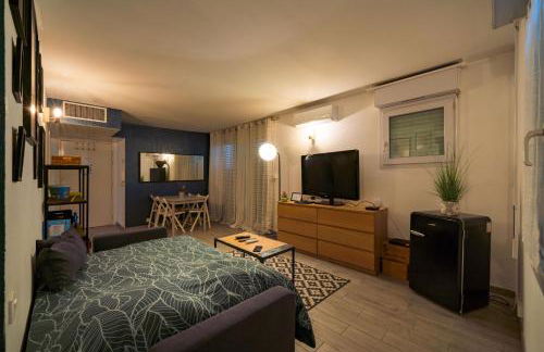 Cocon Azur, piscine, clim, à 5 min de la plage - Foto 11