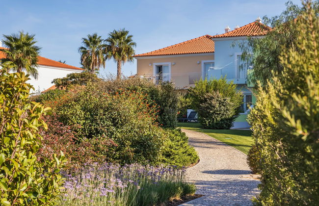 Eden Villas & Apartments - Photo 5