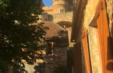 Maison de tuiles au pieds du château de Castelnau - Foto 5