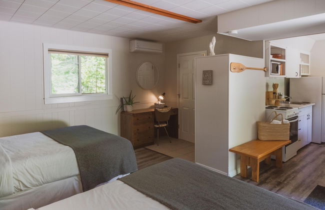 Barefoot Villas Room 1 Redwood - Photo 5