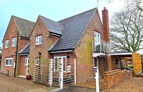 Grand Idyllic Hideaway Home With Hot Tub, Sleeps 8 - Foto 43