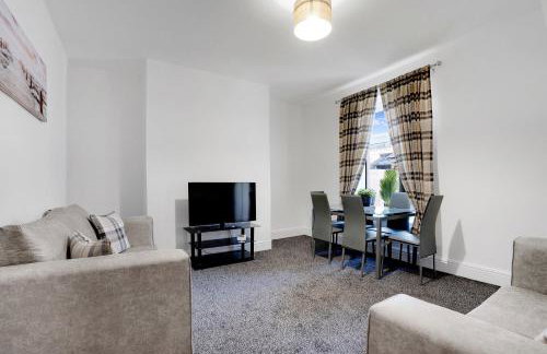 NEW! 4BR in Stanley - Foto 33