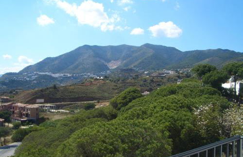Apartamento cómodo con vistas maravillas, entre 3 ciudades,rodeado de naturaleza - Photo 5