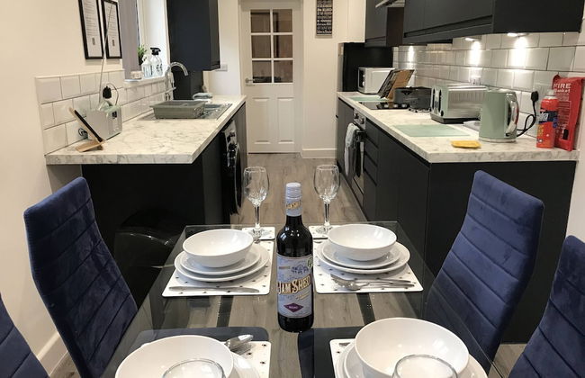 Stylish Modern 3-bed House nr Manchester City ctr - Foto 28