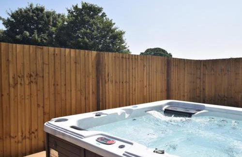 2 Bed in Pontypool oc-58961 - Foto 2