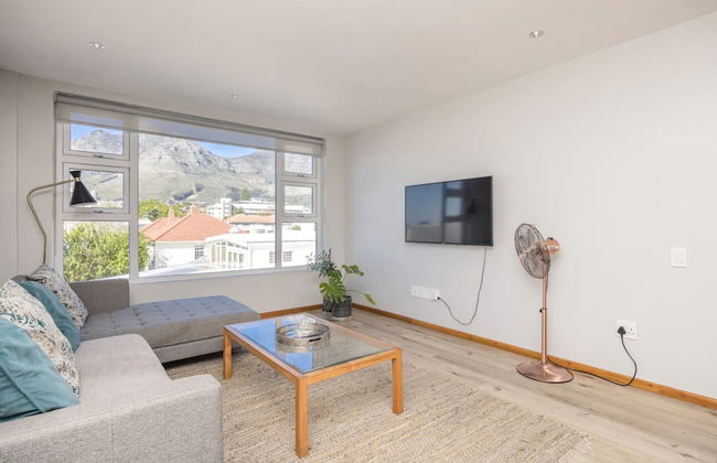 1bedroom With Tablemountain View - Photo 8