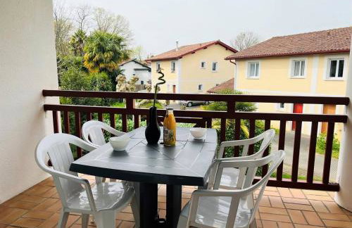 T1 avec balcon à Cambo-les-Bains, parking inclus, 2 couchages - FR-1-495-16 - Foto 10