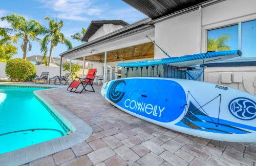 Clearwater Beach Waterfront Modern Villa 4BD 2BIG OPEN LOFT 4BT with Pool Boat Deck Sleep 15 - Foto 19