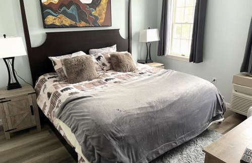 WOW-New Ski OnOff Suite By Pool Sleeps 4 Jiminy Pk - Foto 2